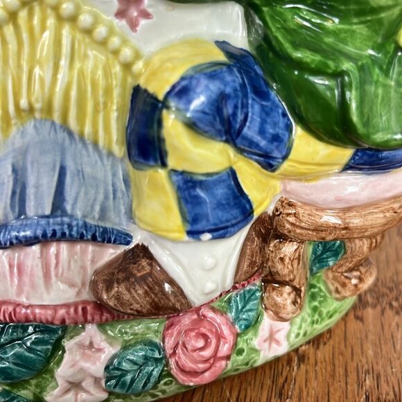 Vintage Fitz and Floyd - Alice in Wonderland Teapot - Picture 6 of 14